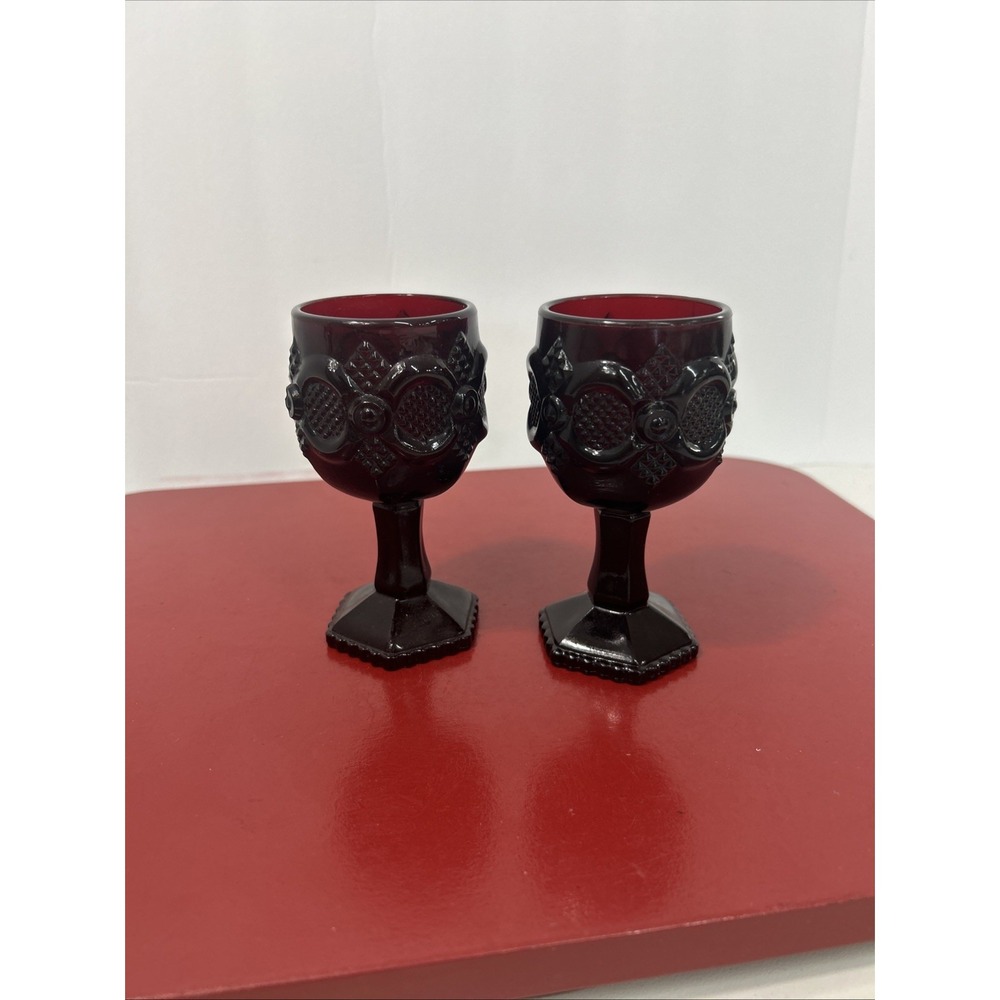 VINTAGE AVON 1876 CAPE COD COLLECTION Set Of 2 Glass‎ Goblets Ruby Red 4.5"